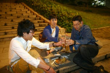 小倉オクトーバーフェスト2014／公園で座り飲みもOK