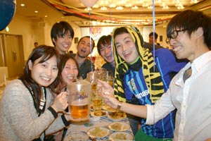 アゴーラ・オクトーバーフェスト in 守口 2013/みんなでプロースト!